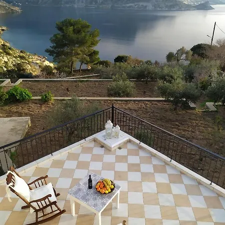 Terra Calma Apartment Skalia